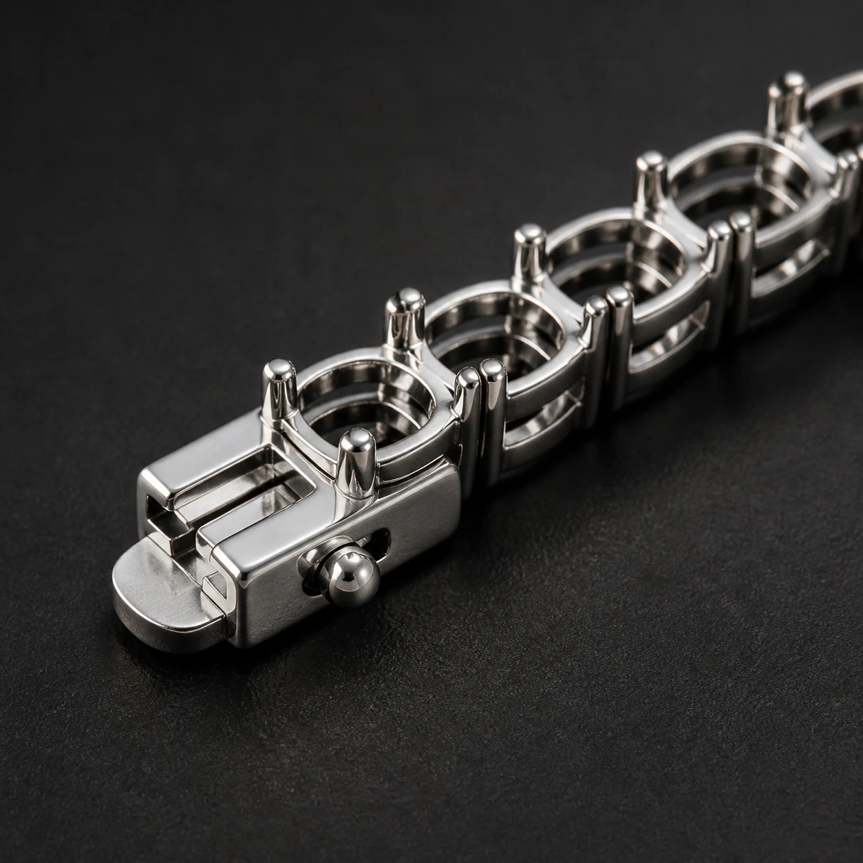 Box clasp with double safety